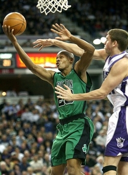 首秀数据堪 首秀数据堪